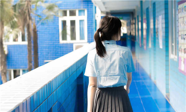 昭化如何找到一个可以帮助我生孩子的女人？